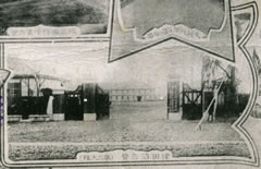 鉄道連隊第三大隊の表門の白黒写真
