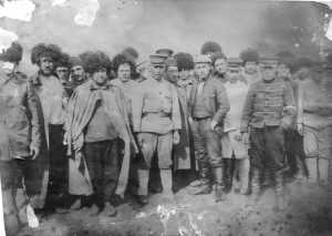 ロシア兵の白黒集合写真