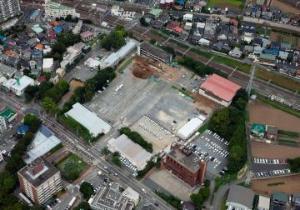 旧習志野高校北校舎・体育館の解体現場を8月に撮影した上空写真