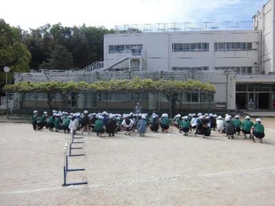 藤崎小学校のグランドを借りて練習開始