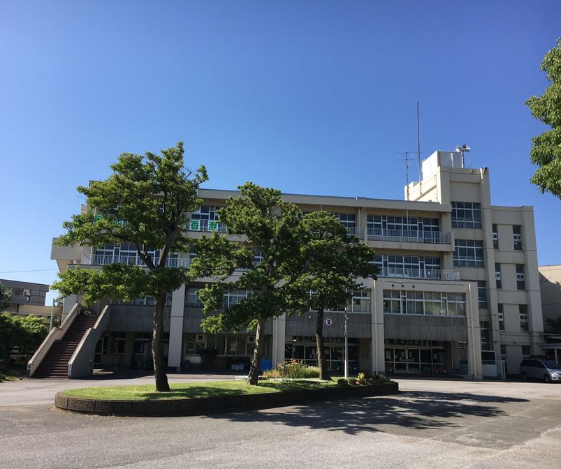 香澄小学校校舎