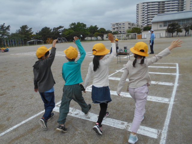1・2年生の交通安全教室