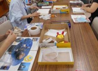 図書室お手伝いの様子