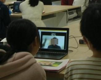 6年生外国語学習の様子