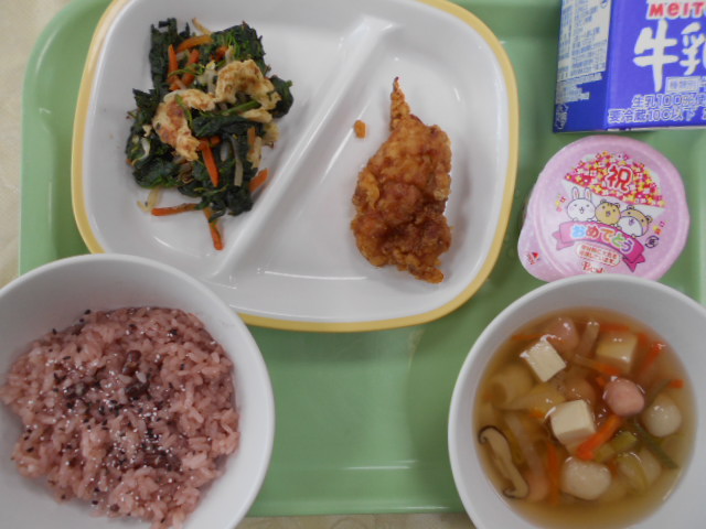 卒業式お祝い給食