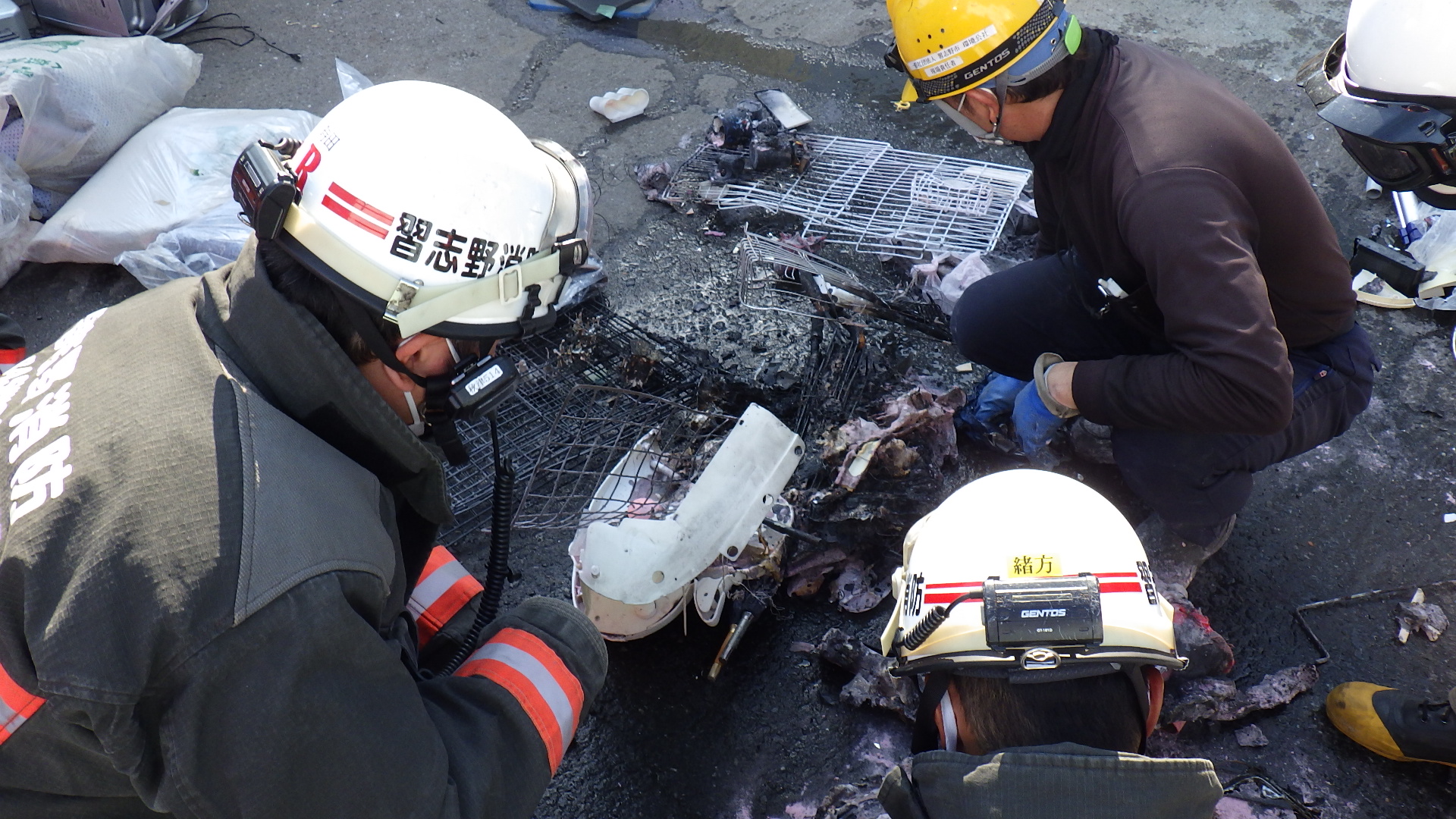 消防による消火活動