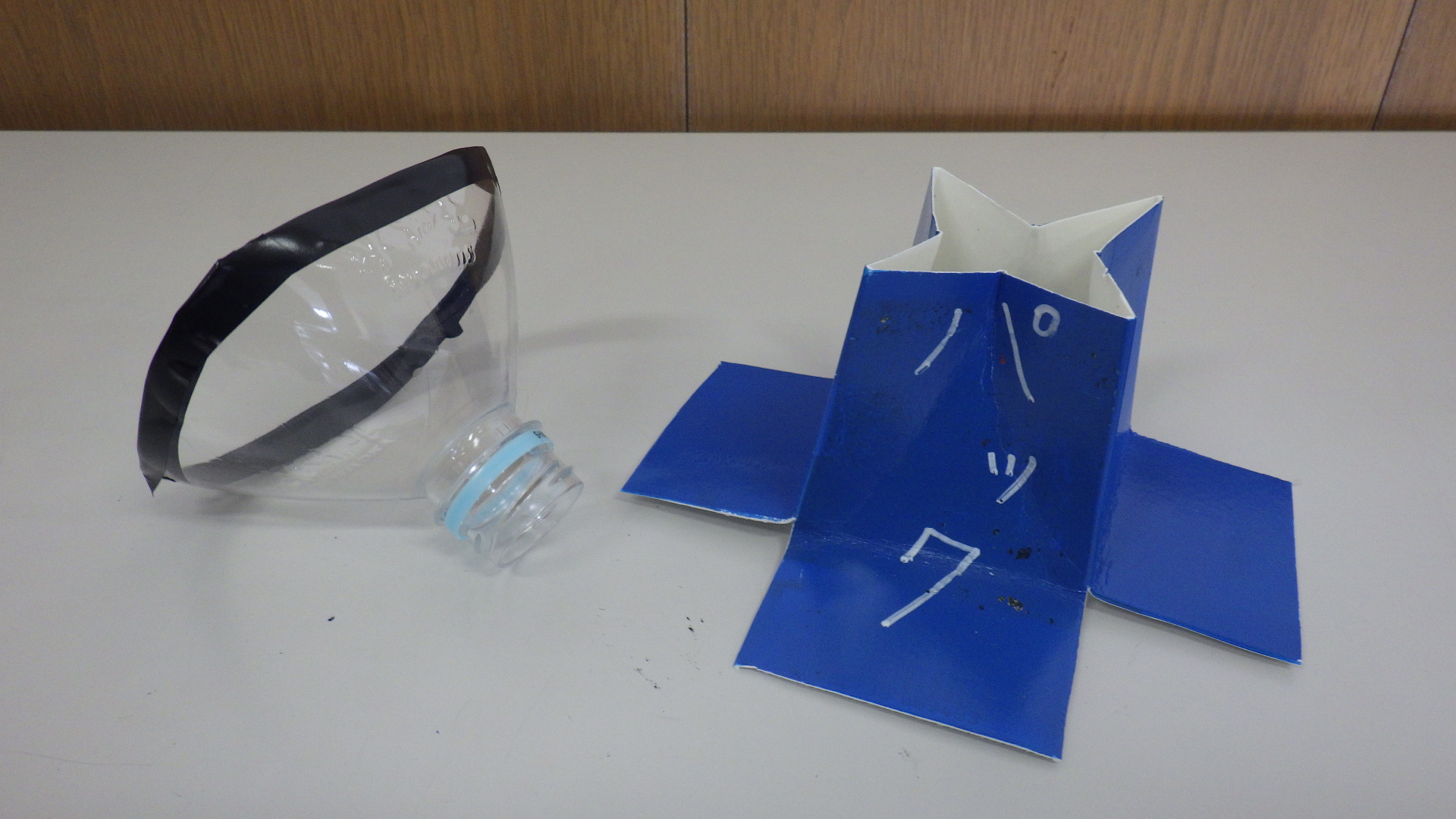 手作り水きり器の写真