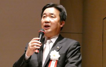 学長による総評の様子