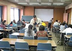 授業中のNIA日本語教室の様子の写真