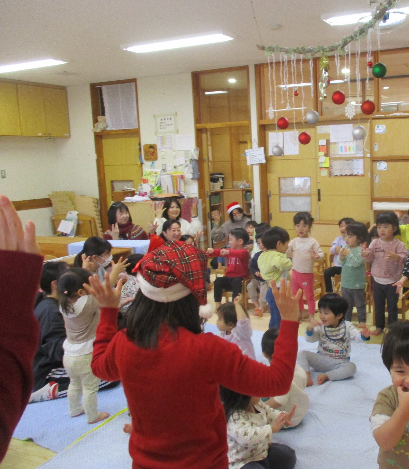 手遊びいとまきクリスマスバージョン