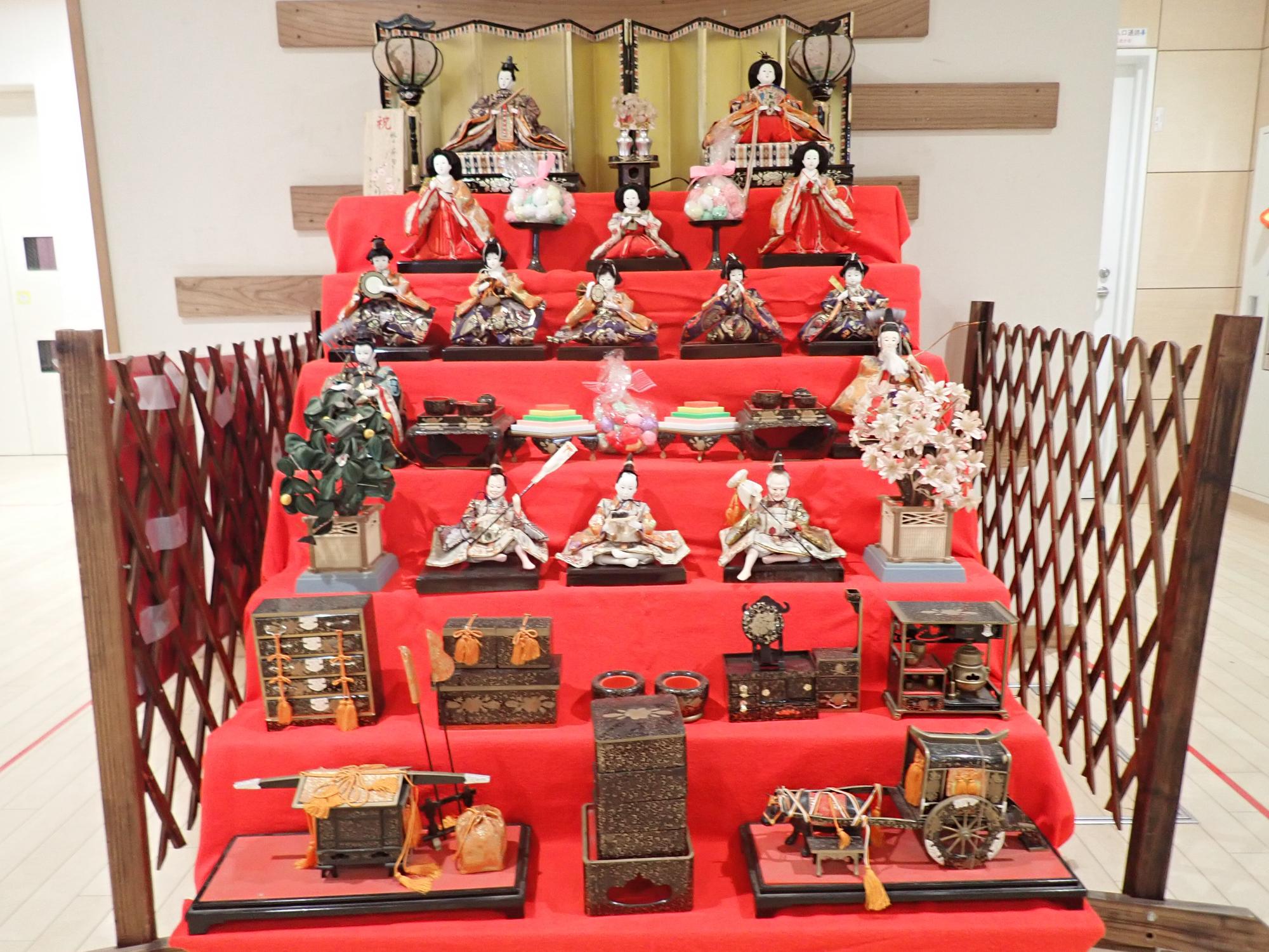 おひなさま完成