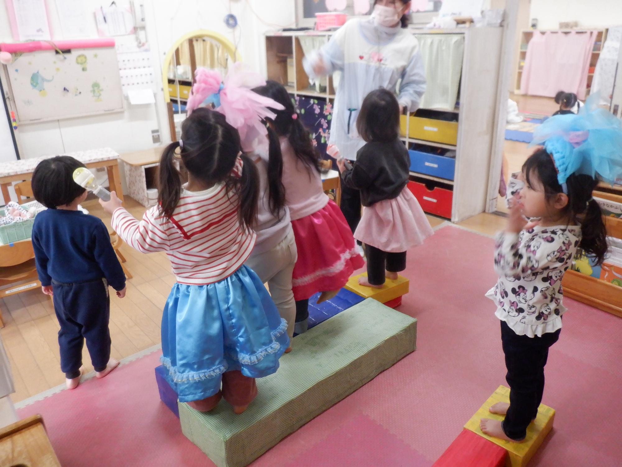 ダンスコーナー