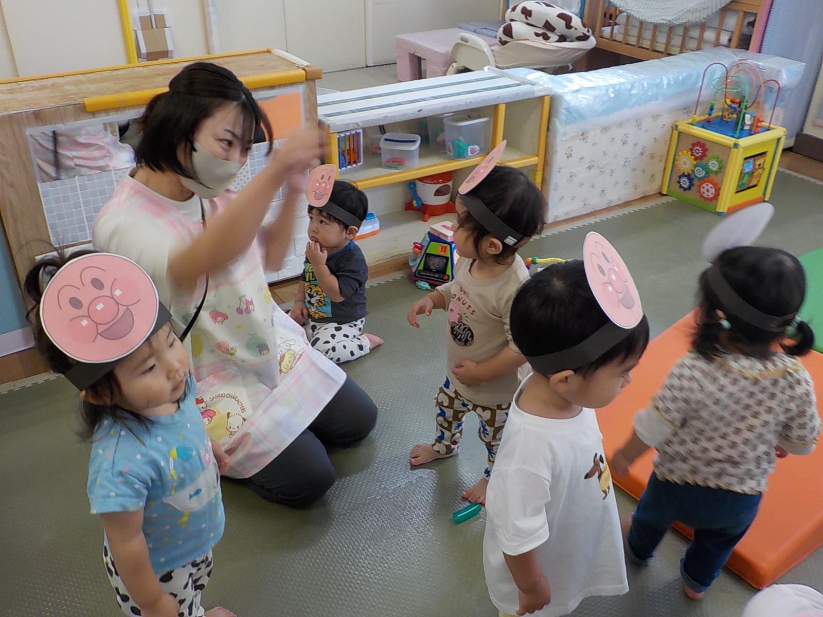 お面つけたよ