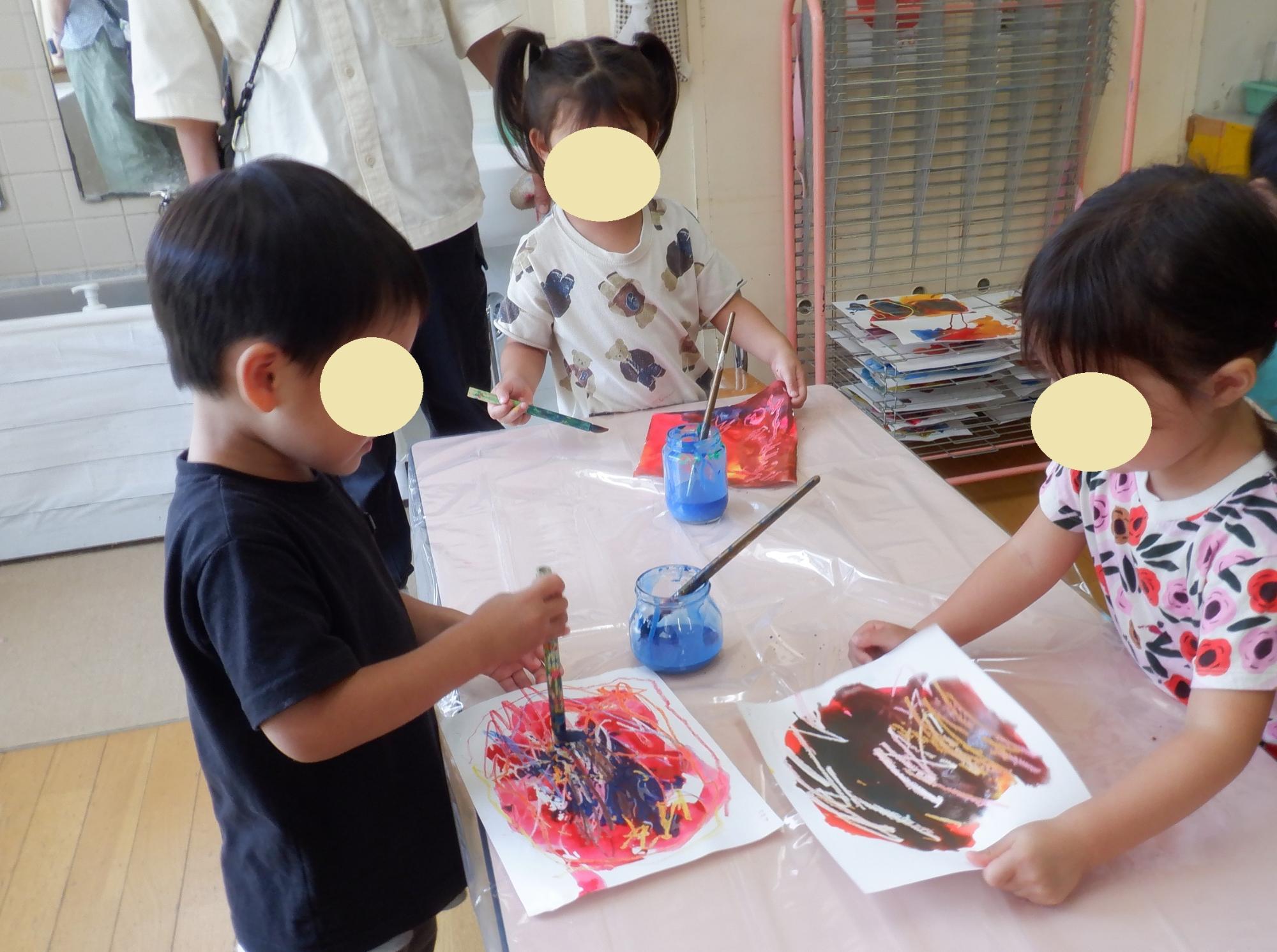 3歳児 絵の具2